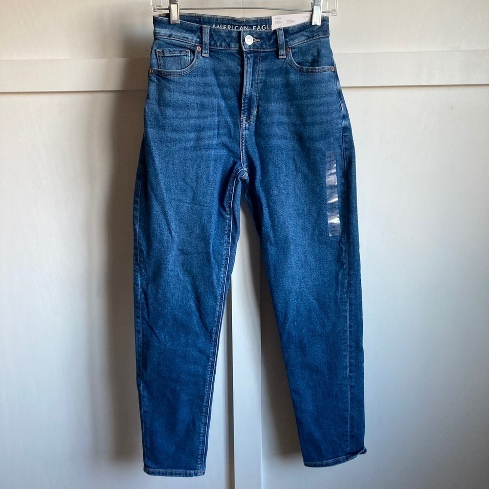 NWT American Eagle Stretch High Rise Mom Jeans Classic Blue Sz 0/25
